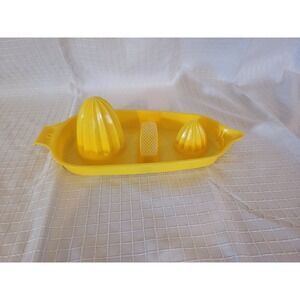 Vintage Hutzler 1970 Yellow Plastic Dual Citrus Juicer Reamer Zester Item No 55